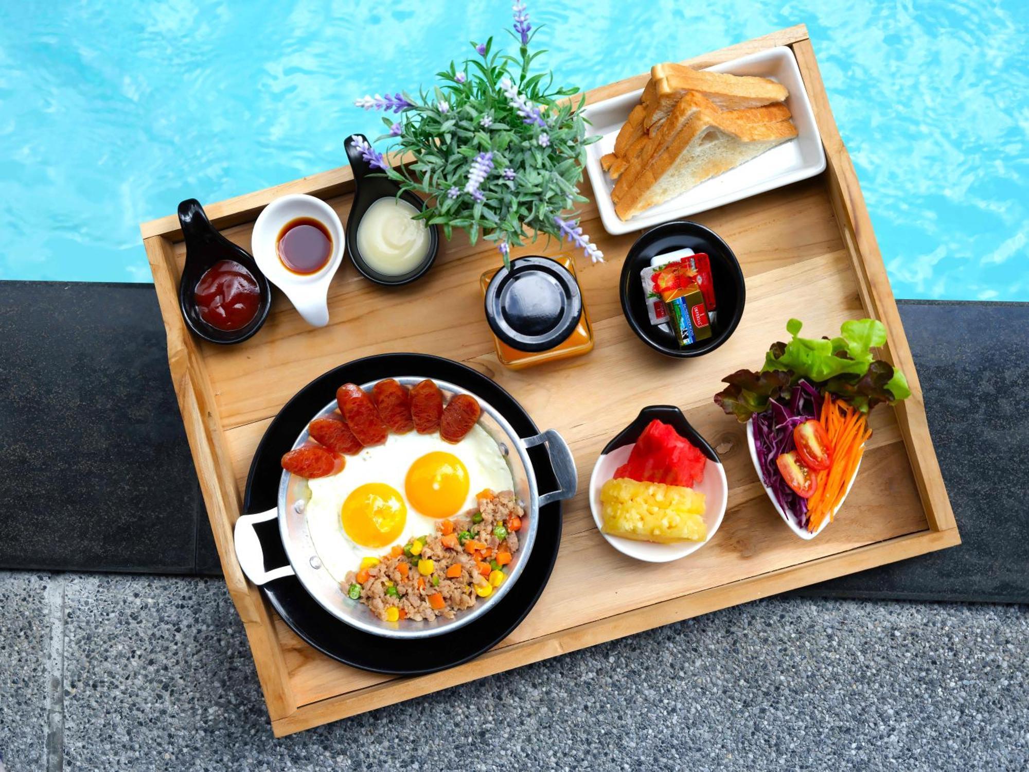 9.5Hotel Chiangmai Chiang Mai Ngoại thất bức ảnh